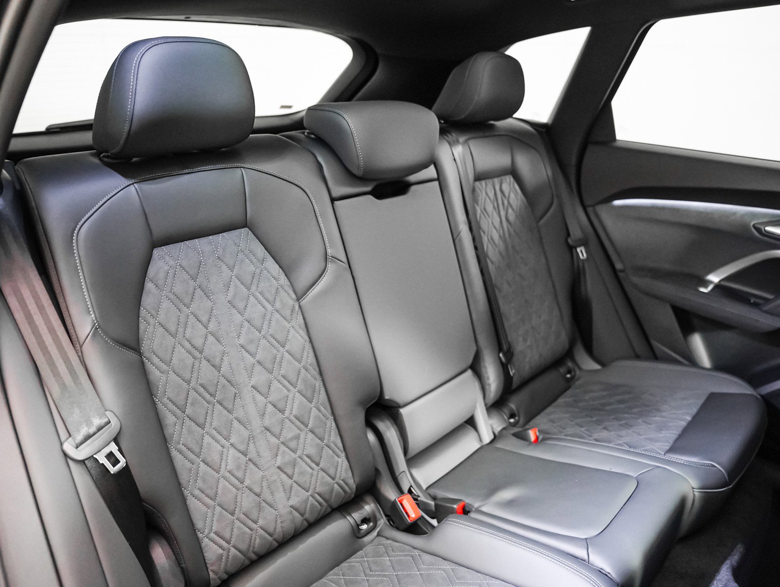 New 2025 Audi SQ5 Premium Plus image 10