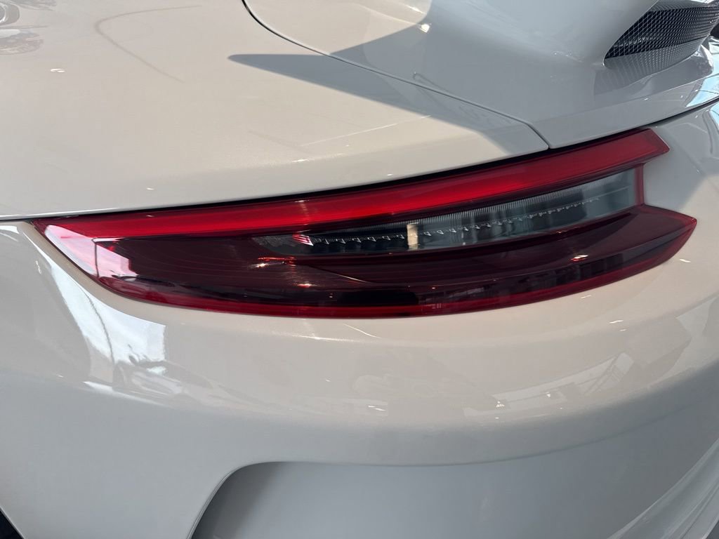 Used 2018 Porsche 911 GT3 image 10