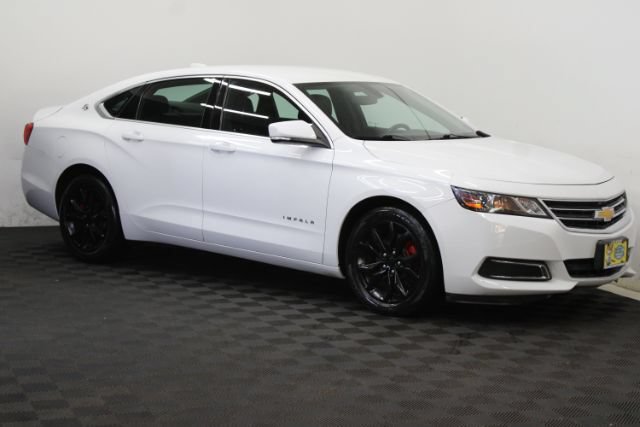 Used 2017 Chevrolet Impala LT FWD image 1