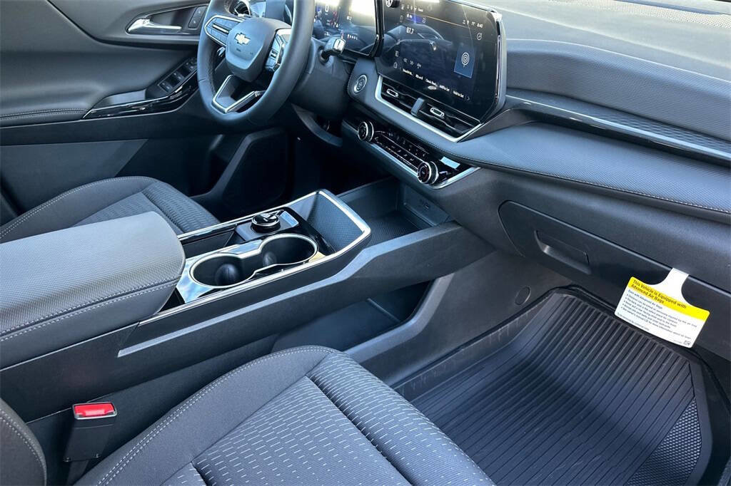 New 2026 Chevrolet Equinox LT image 17