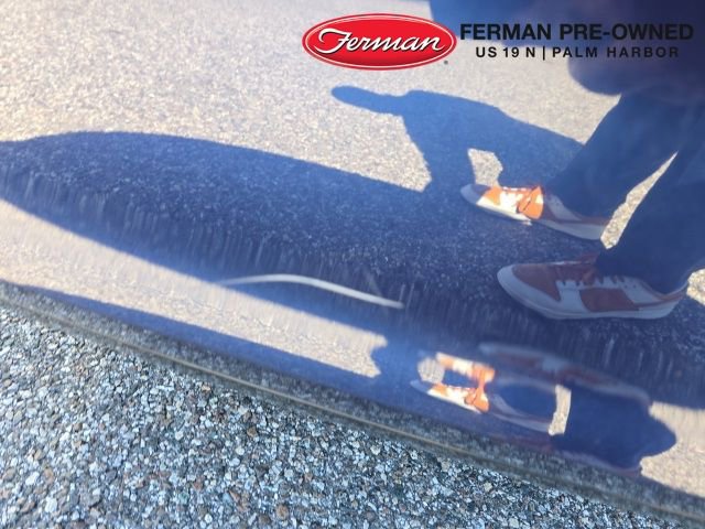 Used 2020 BMW 330i xDrive Sedan w/ Premium Package image 9