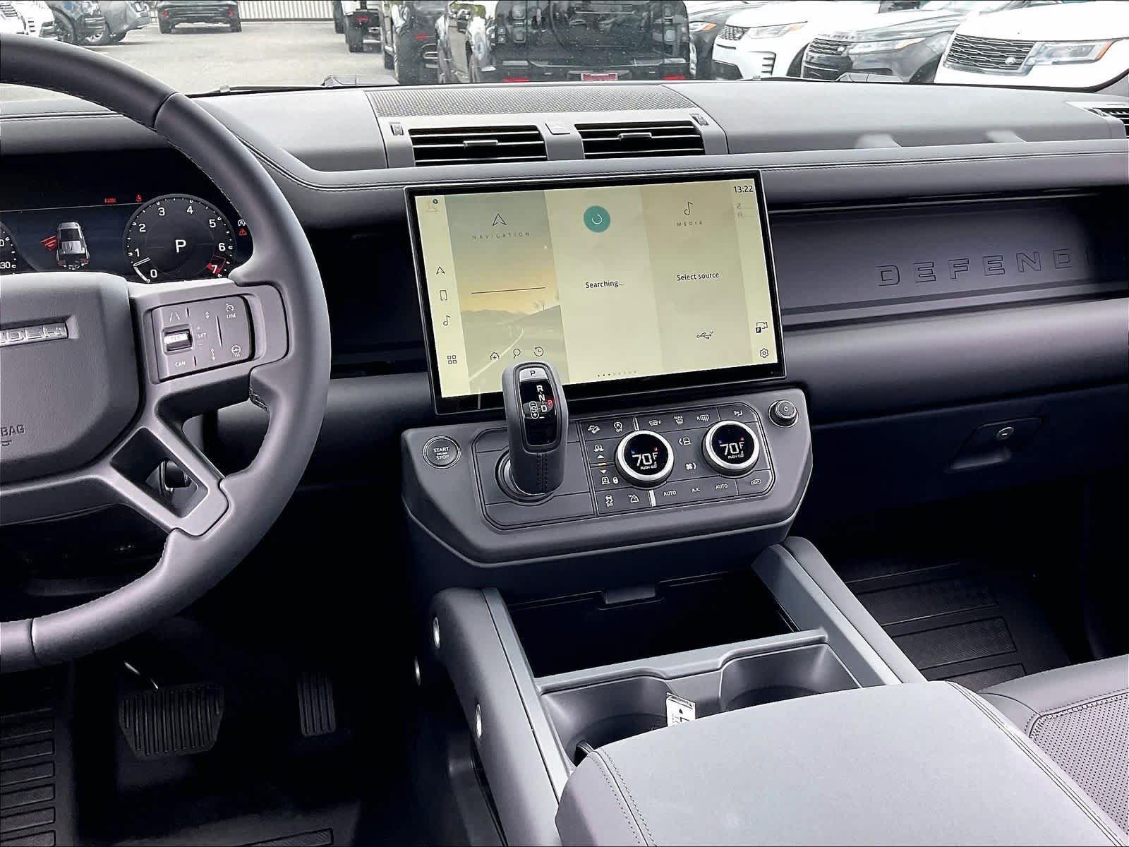 New 2026 Land Rover Defender 110 X-Dynamic SE AWD/4WD image 9