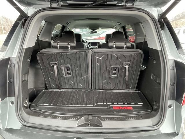 Used 2023 GMC Acadia SLT image 10
