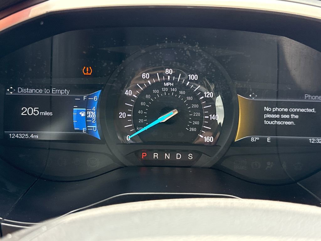 Used 2016 Ford Edge SEL w/ Equipment Group 201A FWD image 17