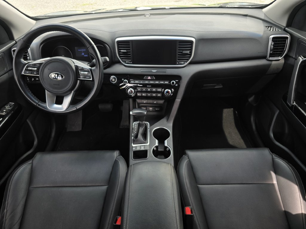 Certified 2022 Kia Sportage EX AWD/4WD image 17