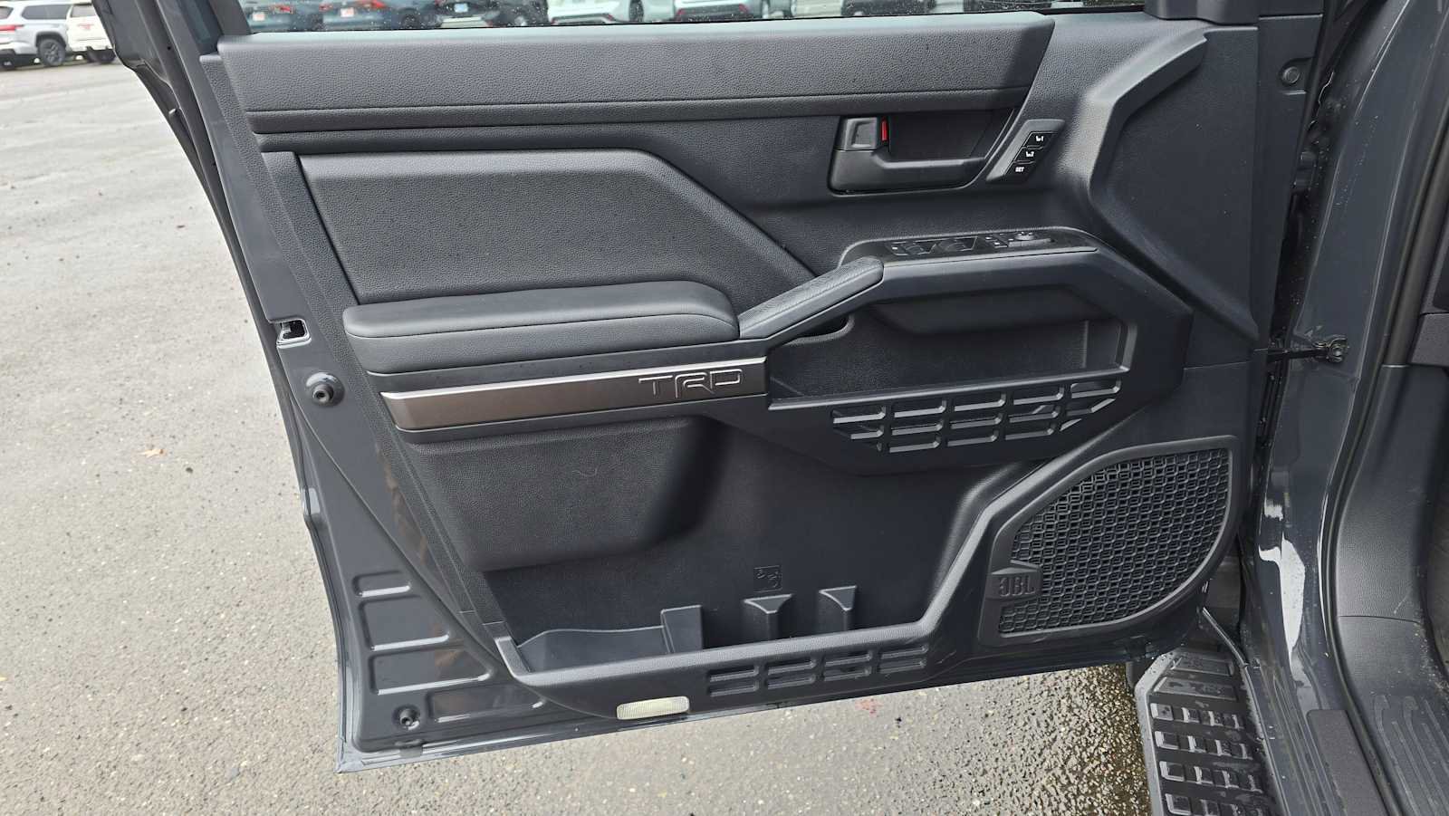 Certified 2025 Toyota 4Runner TRD Off-Road Premium image 25