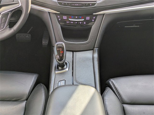 Used 2017 Cadillac XT5 Premium Luxury image 19