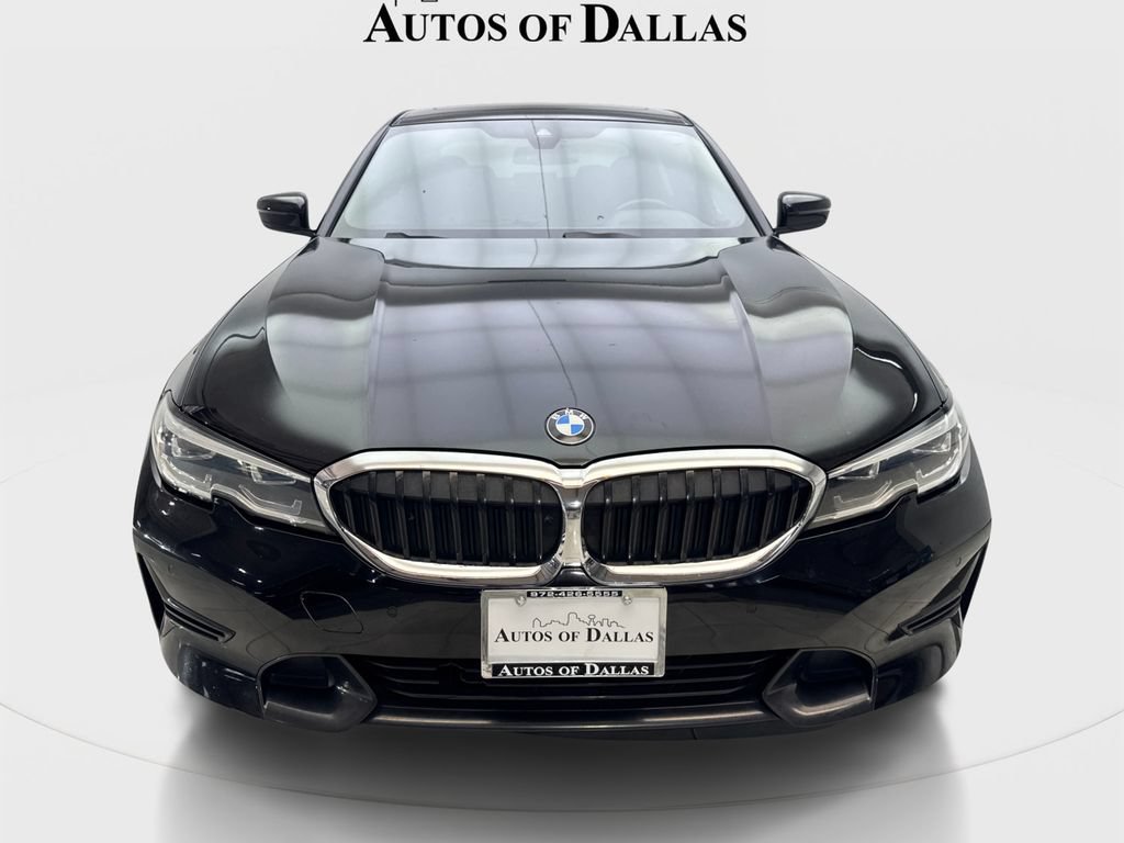Used 2021 BMW 330i xDrive Sedan w/ Driving Assistance Package AWD/4WD image 3