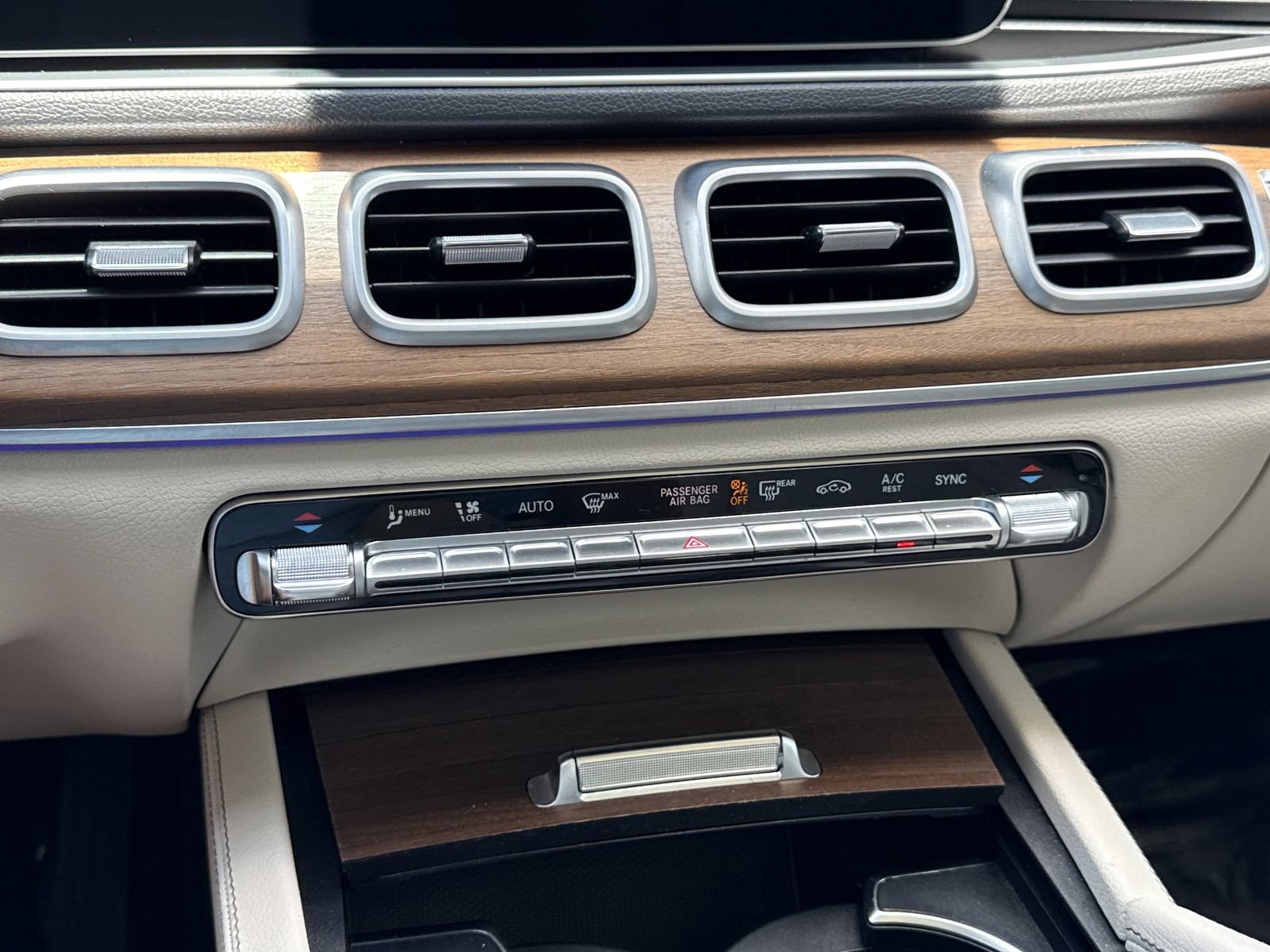 Used 2022 Mercedes-Benz GLE 350 image 23