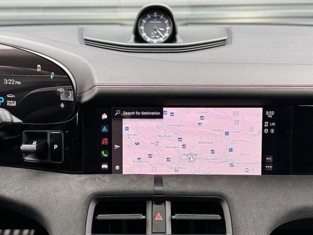 Used 2024 Porsche Taycan GTS image 27