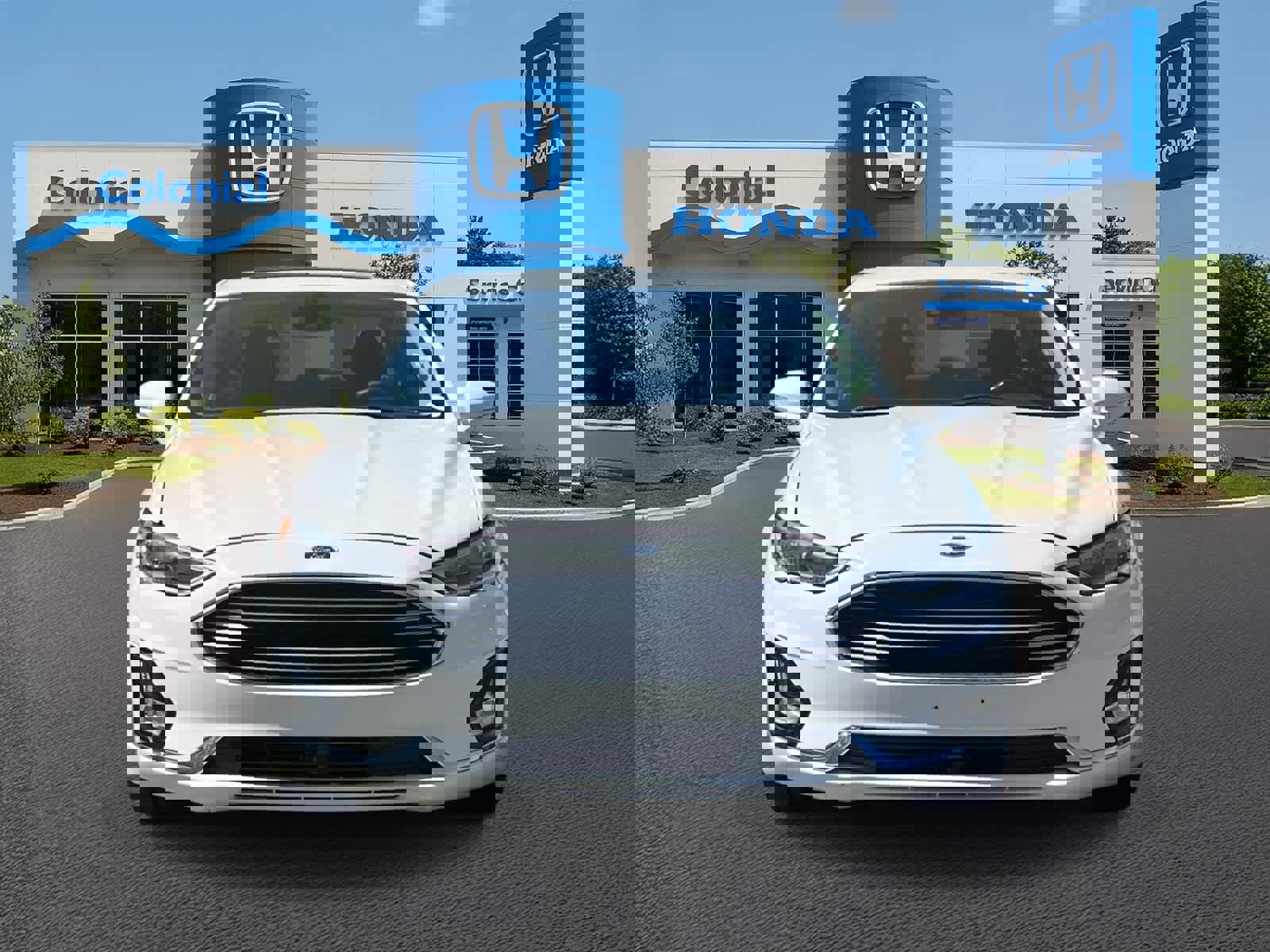 Used 2020 Ford Fusion Titanium AWD/4WD image 11