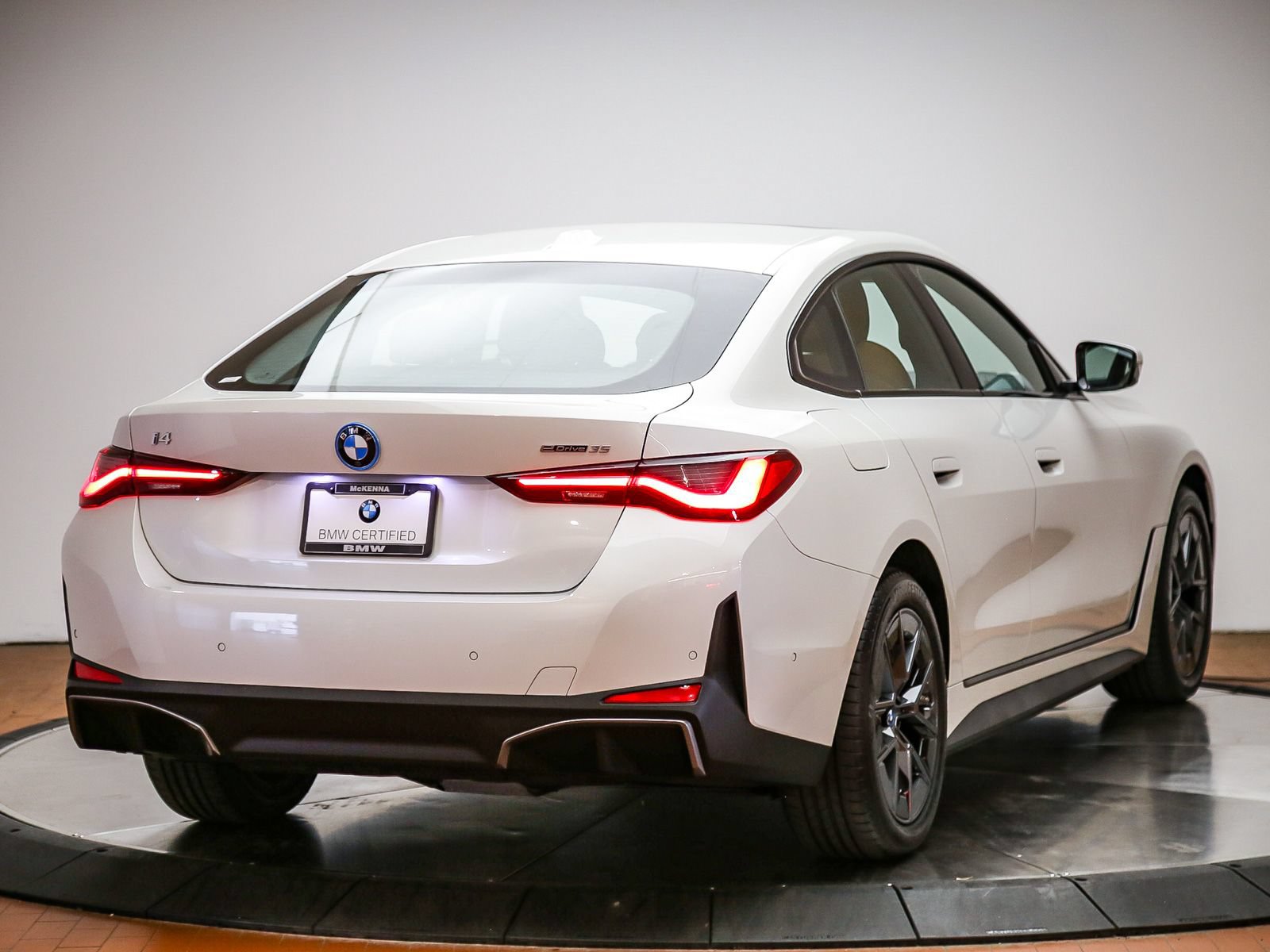 Certified 2023 BMW i4 eDrive35 w/ Premium Package RWD image 5