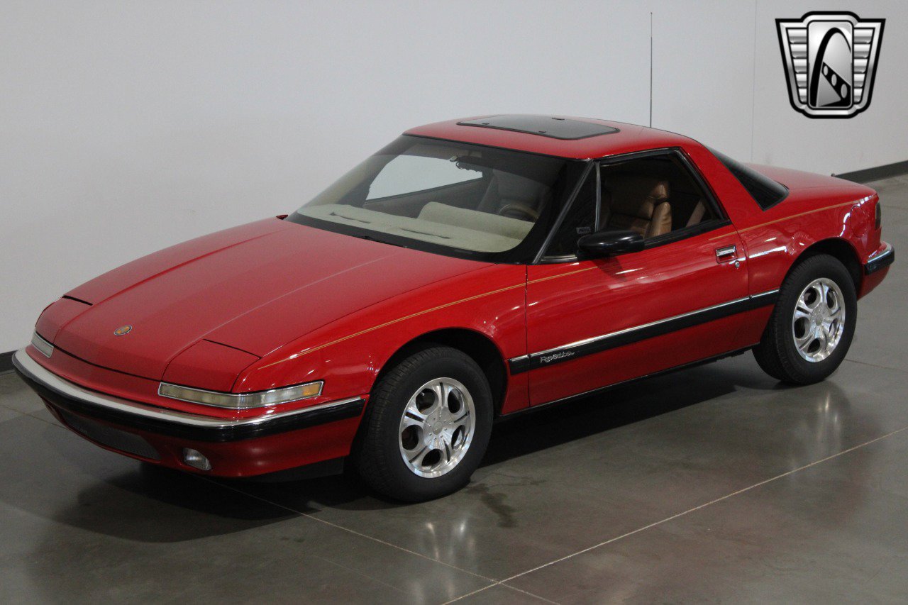Used 1989 Buick Reatta Coupe image 8