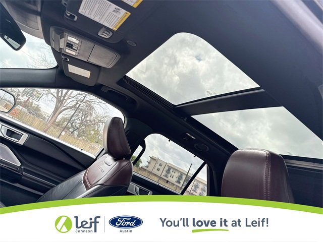 Used 2023 Ford Explorer Platinum w/ Technology Package image 20