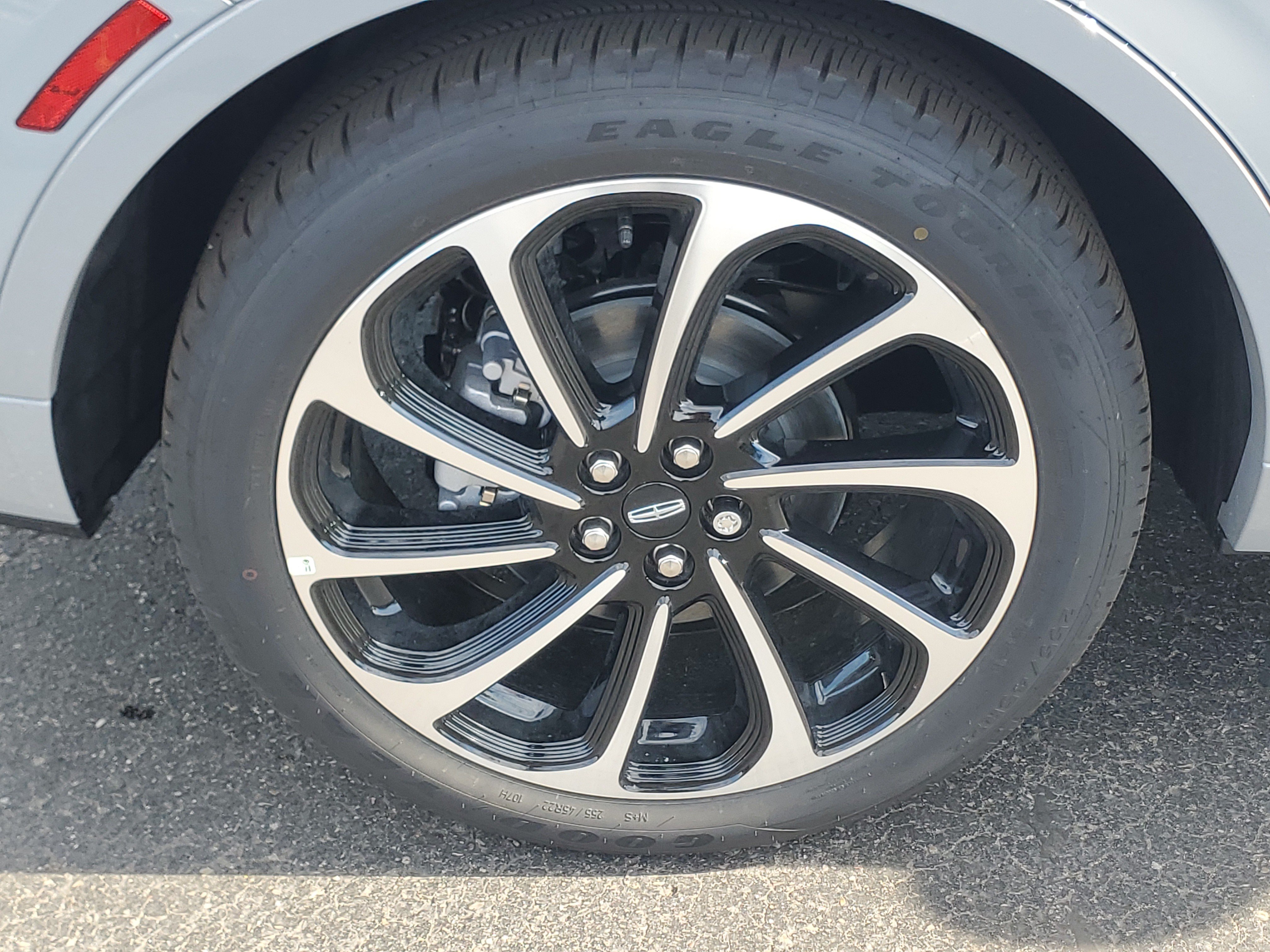 New 2026 Lincoln Nautilus Black Label AWD/4WD image 5