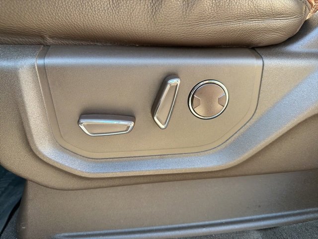 Used 2023 Ford Expedition King Ranch image 13