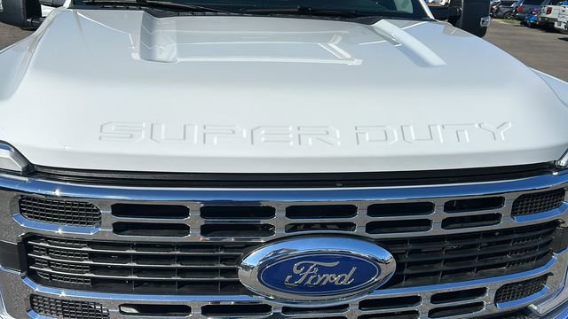 New 2025 Ford F550 2WD SuperCab Super Duty image 9