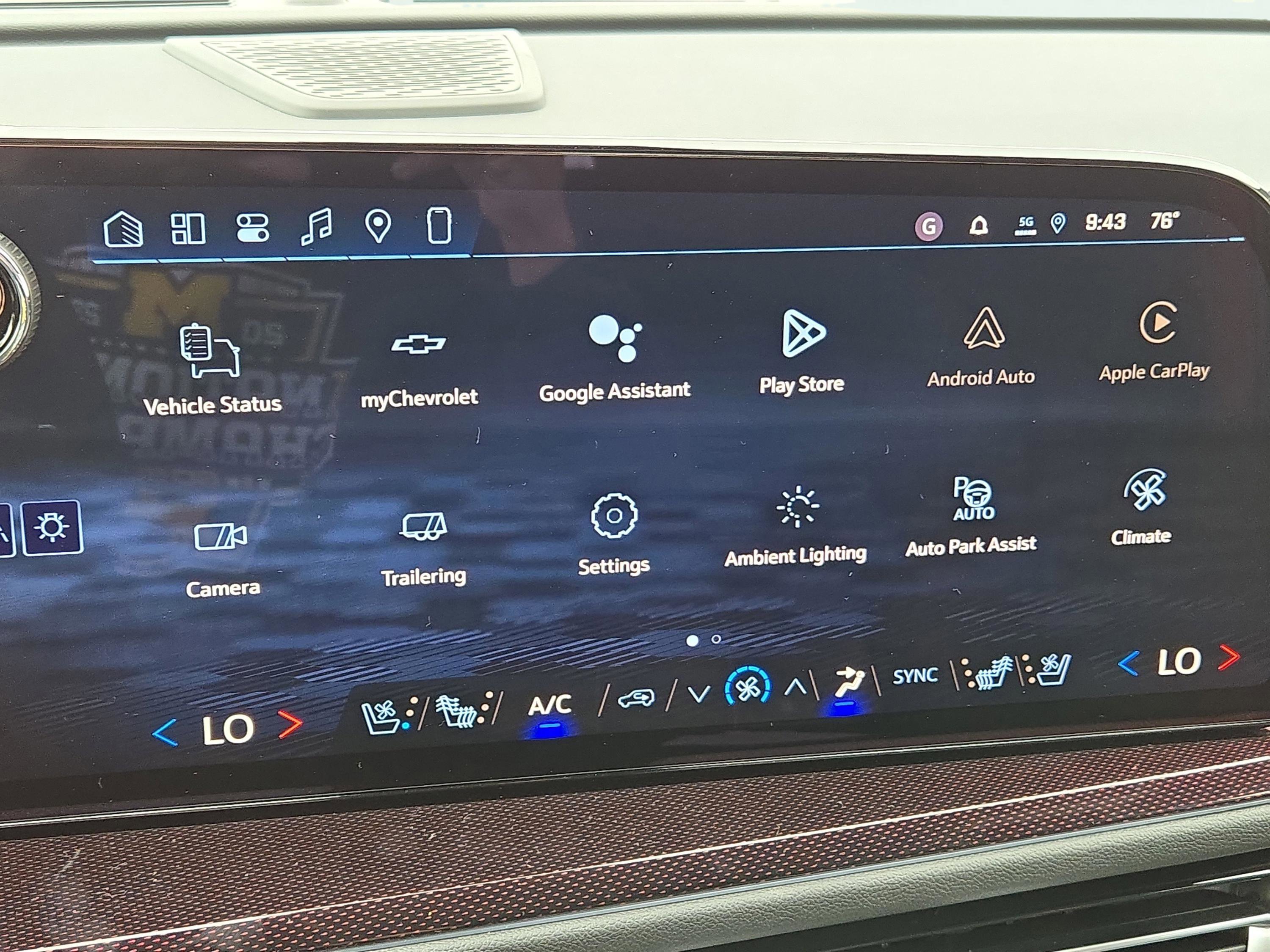 New 2026 Chevrolet Traverse RS image 30