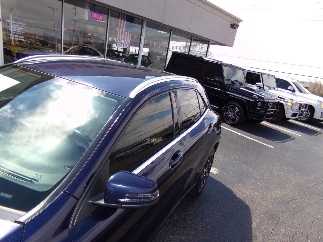 Used 2017 Mercedes-Benz GLA 250 4MATIC image 32