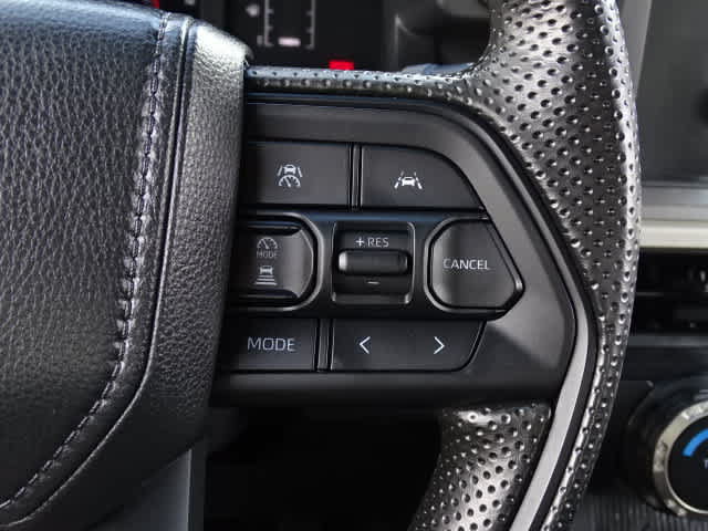Certified 2024 Toyota Tacoma SR5 AWD/4WD image 37