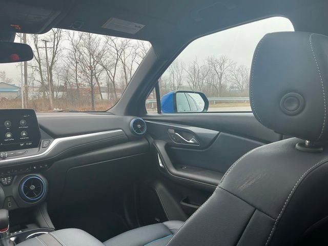 Used 2024 Chevrolet Blazer RS w/ Enhanced Convenience Package image 28