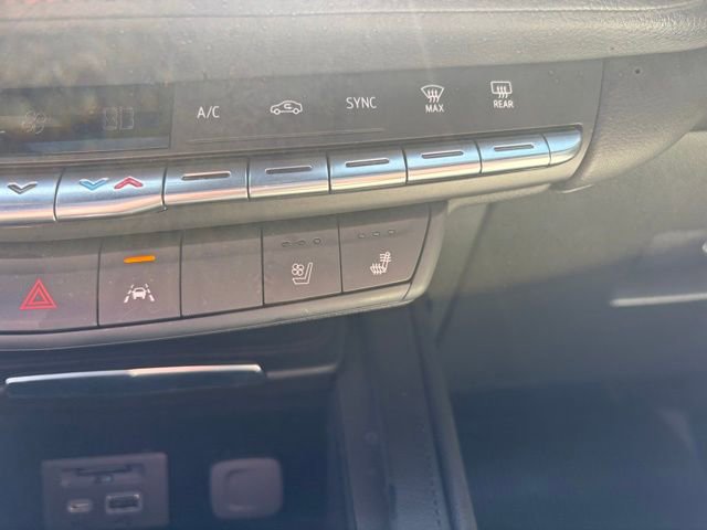 Certified 2023 Cadillac XT4 Sport image 31