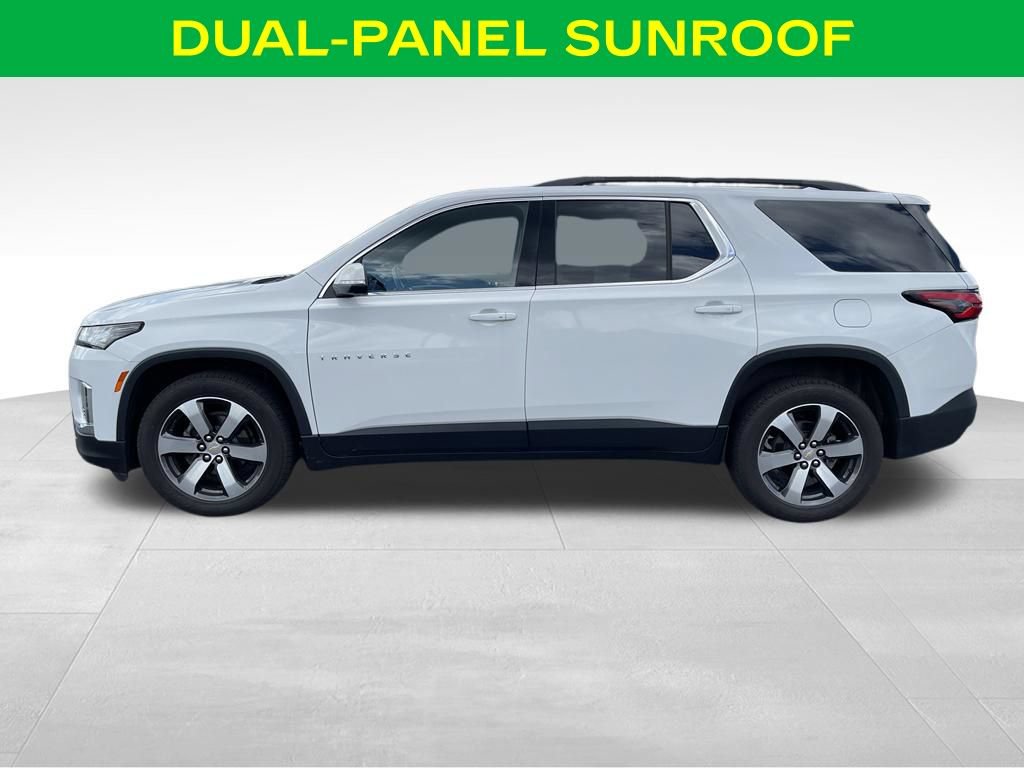 Used 2023 Chevrolet Traverse LT w/ LT Premium Package AWD/4WD image 7