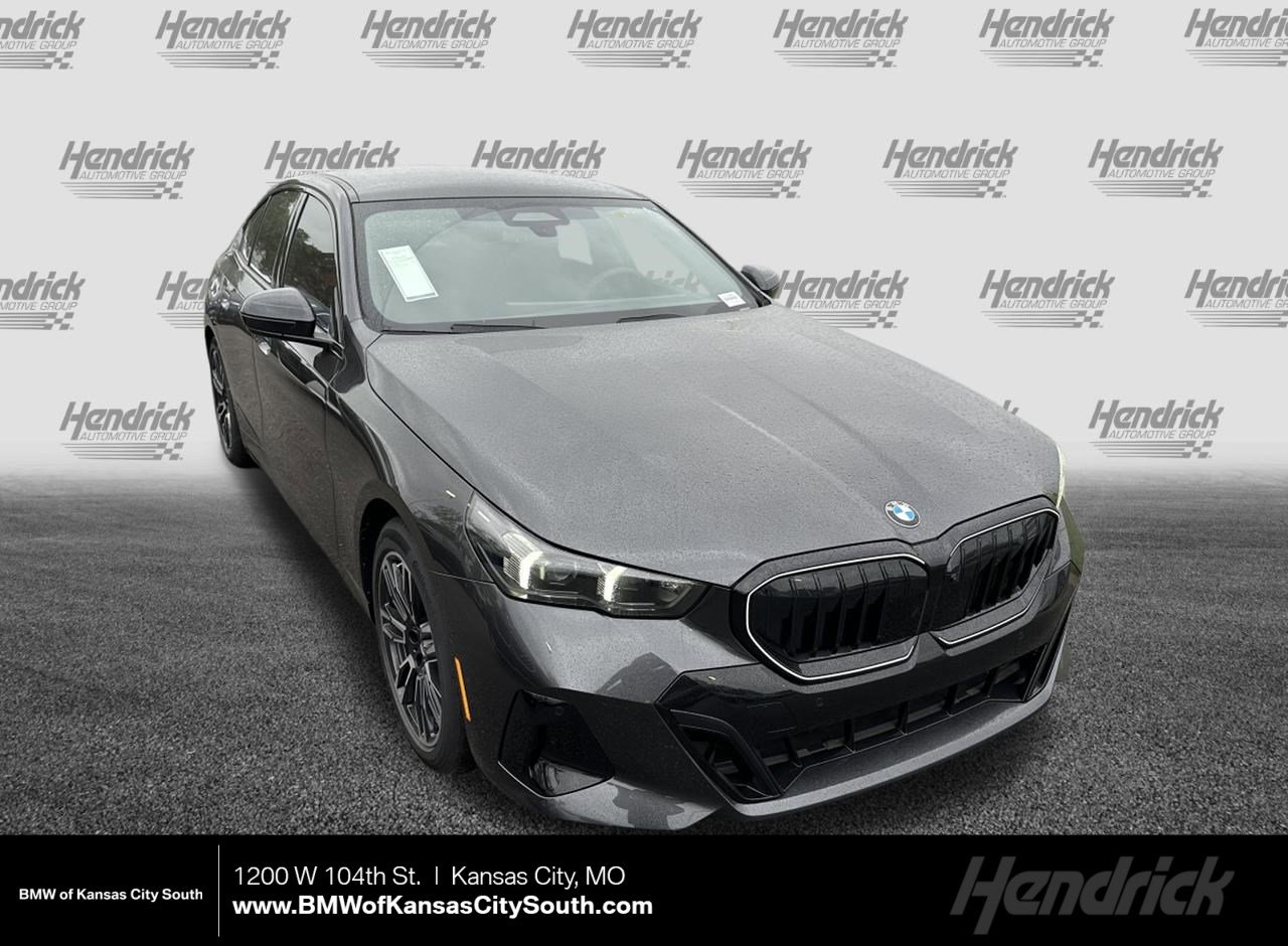 New 2026 BMW 540i xDrive w/ Executive Package