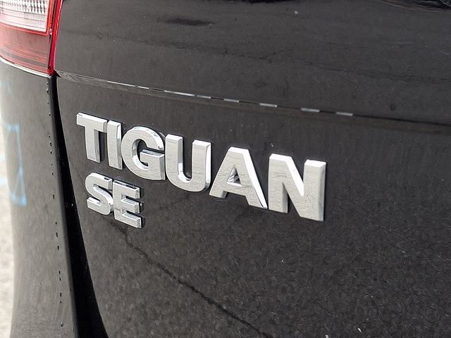 Used 2020 Volkswagen Tiguan SE AWD/4WD image 29