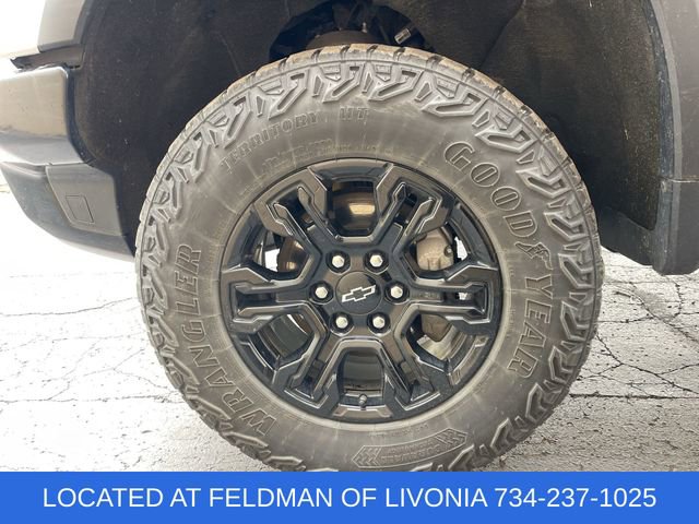 Certified 2024 Chevrolet Silverado 1500 ZR2 w/ Technology Package image 33