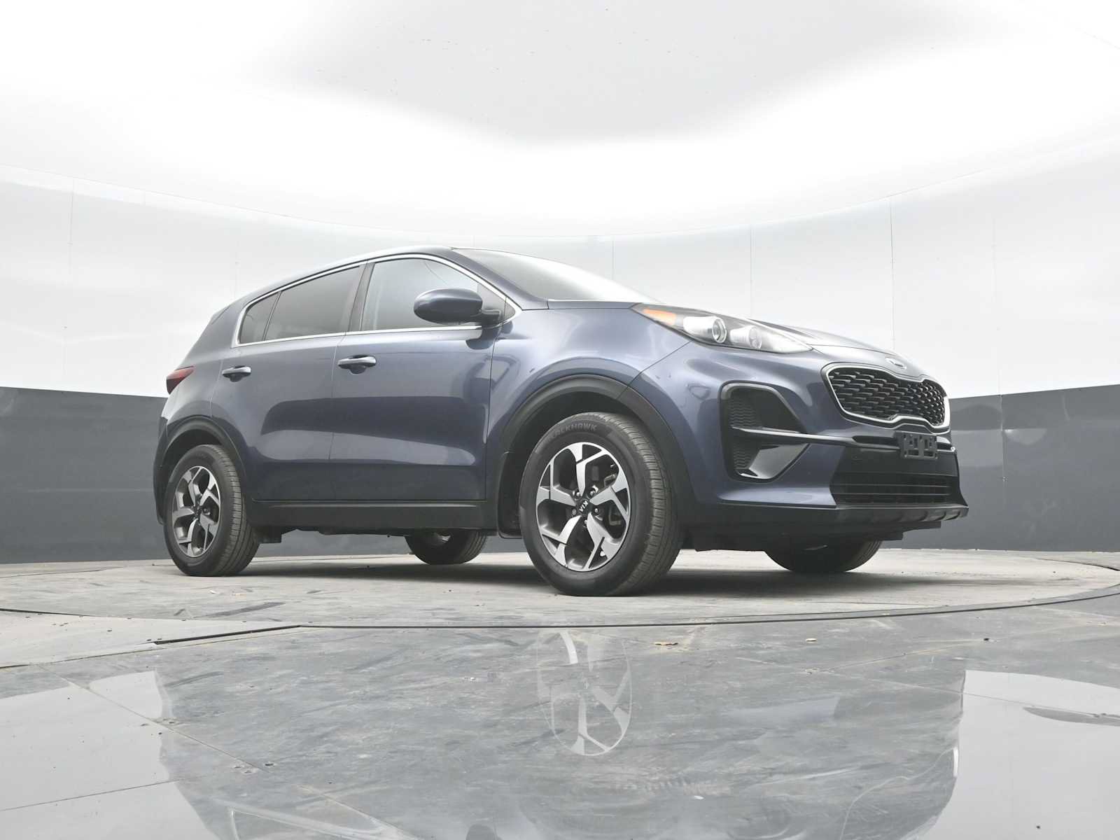 Used 2020 Kia Sportage LX FWD image 43
