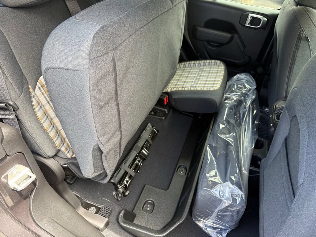 New 2026 Jeep Gladiator Sport AWD/4WD image 49