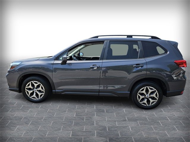 Used 2021 Subaru Forester Premium image 4