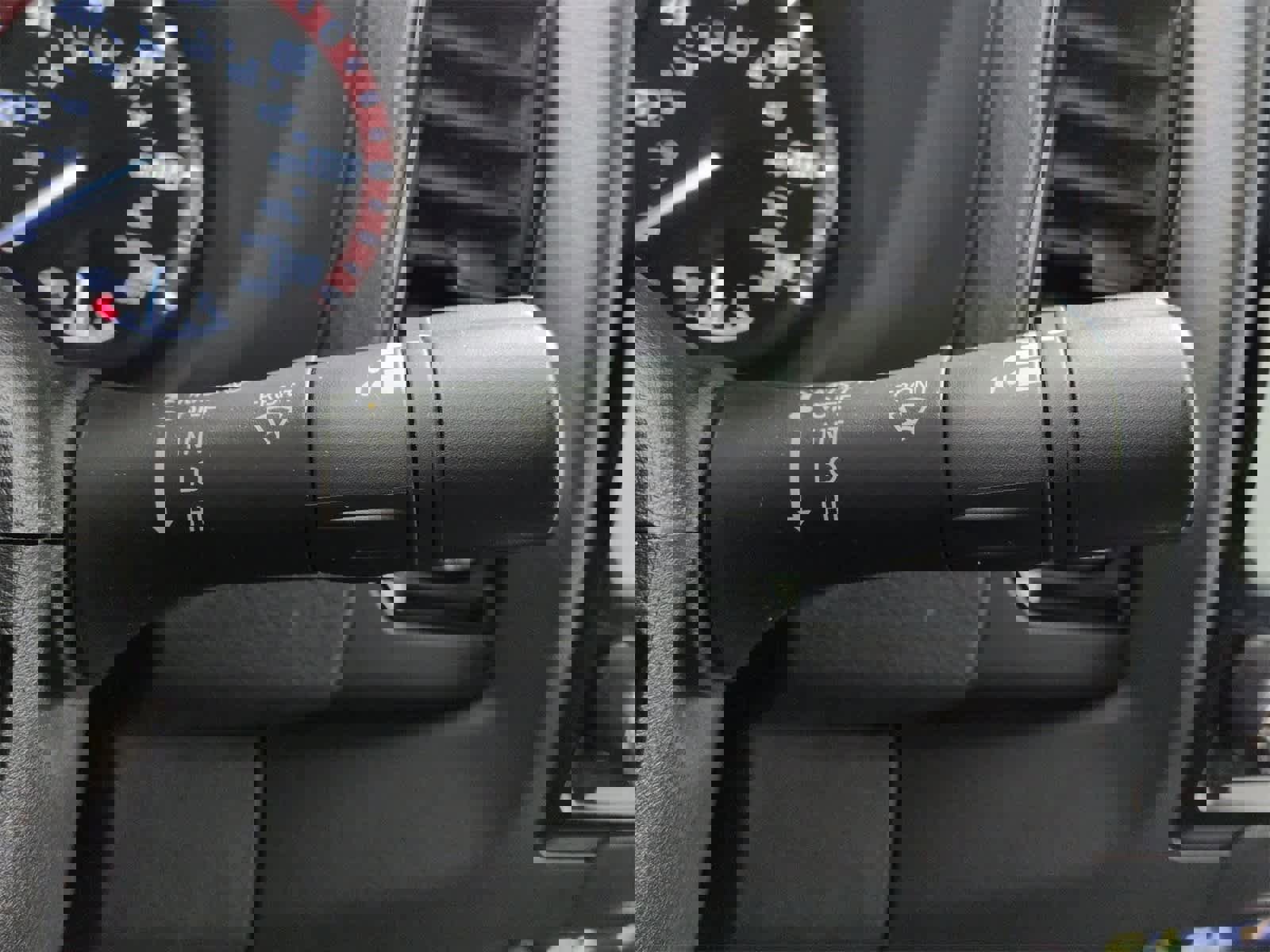 Used 2022 Nissan Frontier PRO-4X w/ Pro-4X Premium Package image 28