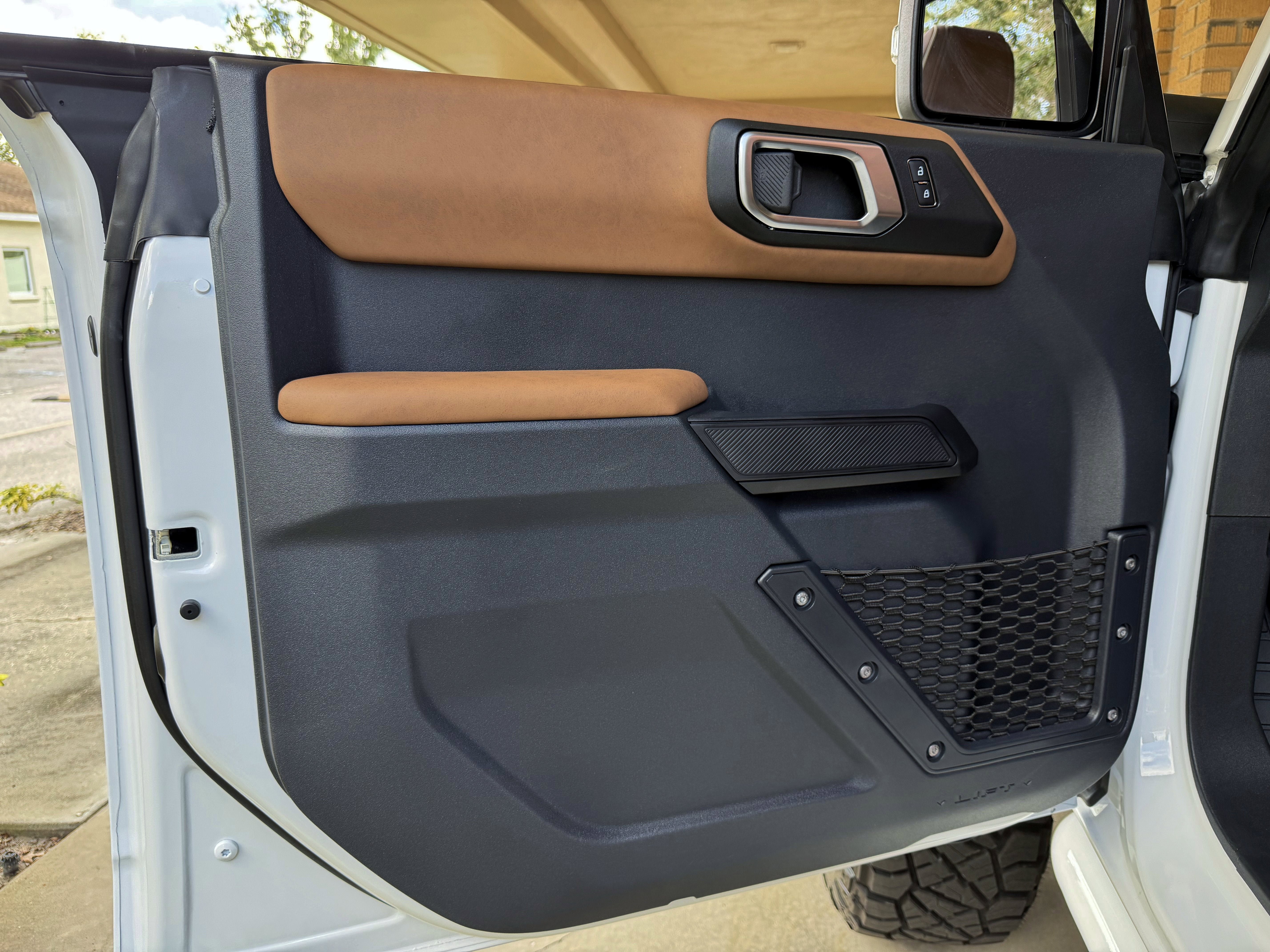 Used 2025 Ford Bronco Outer Banks AWD/4WD image 15