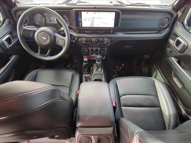Used 2024 Jeep Wrangler Unlimited Rubicon 4xe w/ Capability Package image 17