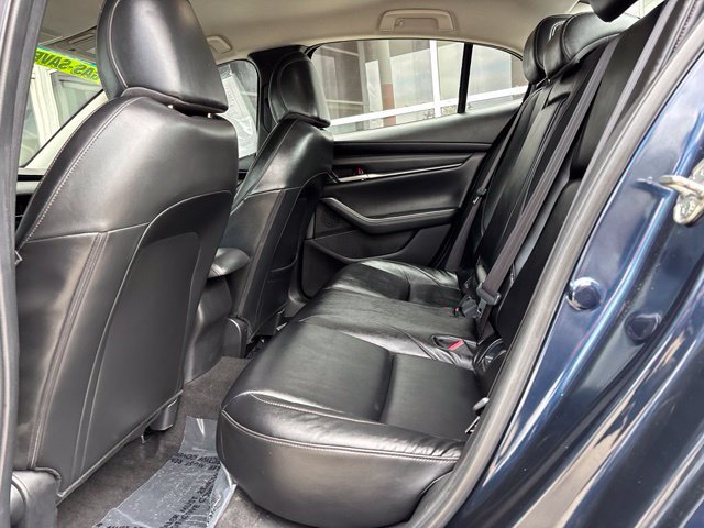 Used 2021 MAZDA MAZDA3 s FWD image 19