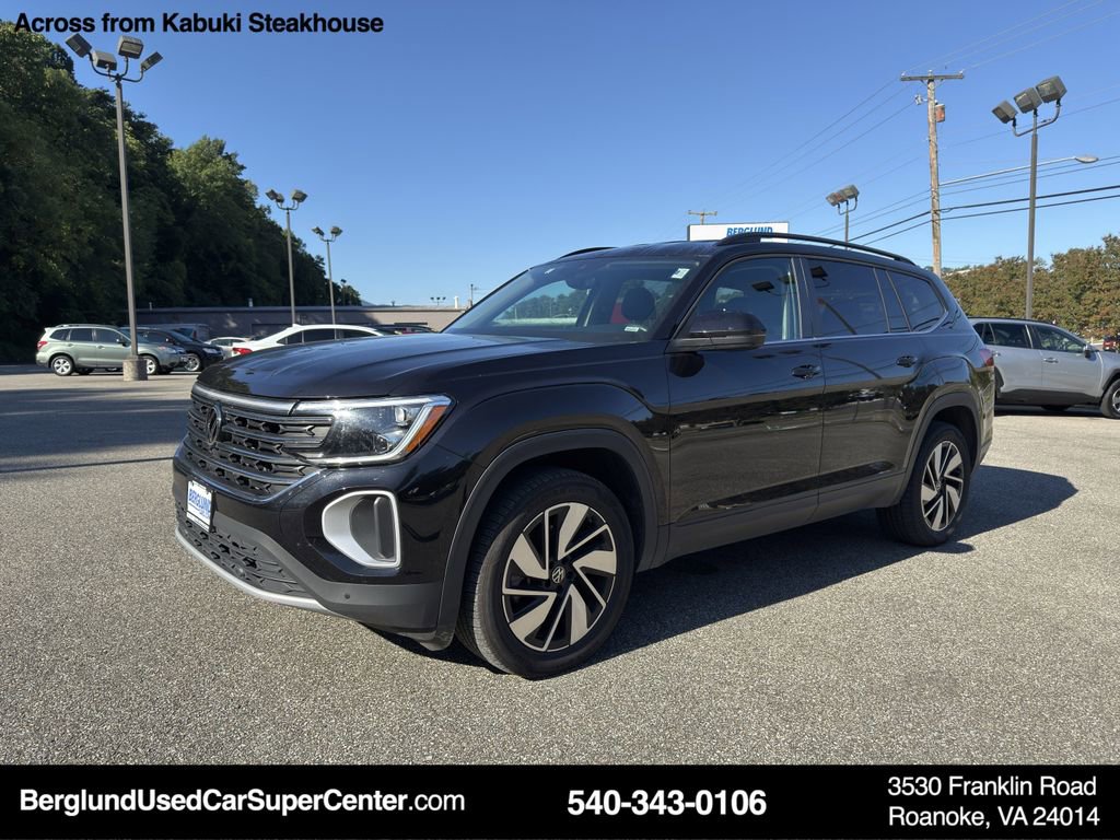 Used 2025 Volkswagen Atlas SE image 8
