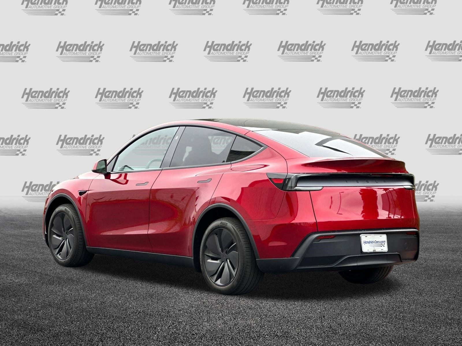 Used 2026 Tesla Model Y 2WD image 7