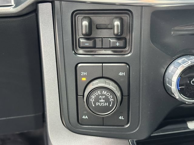 Used 2025 Ford F150 Lariat w/ Equipment Group 501A Mid AWD/4WD image 20