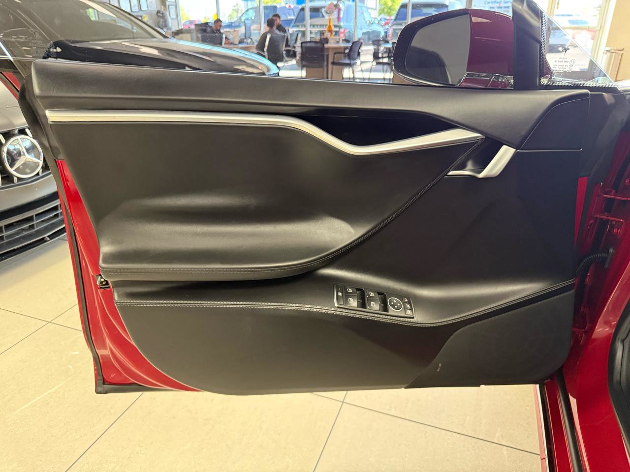 Used 2017 Tesla Model S 75 image 8