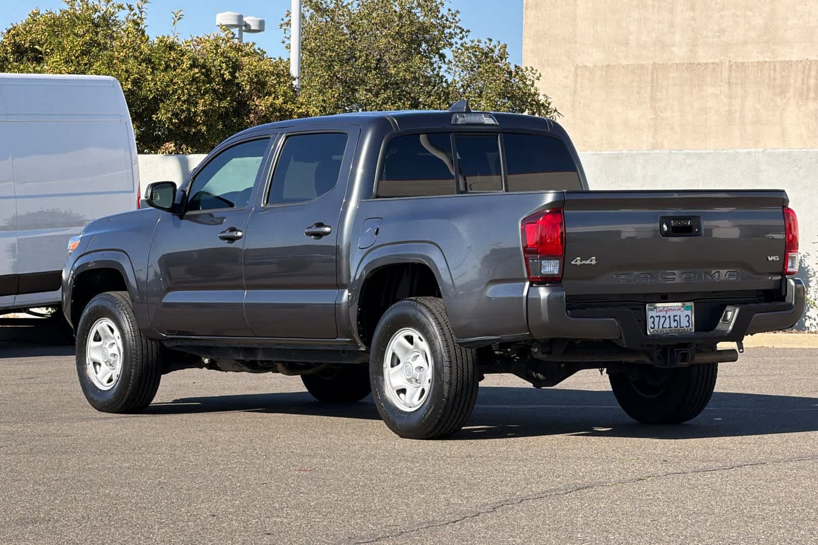 Used 2022 Toyota Tacoma SR AWD/4WD image 7