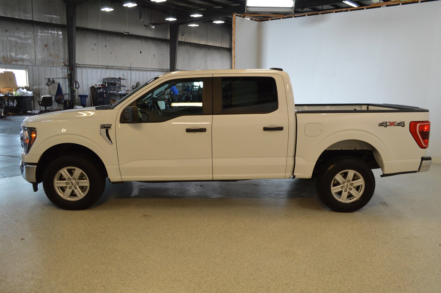 Used 2023 Ford F150 XLT image 6