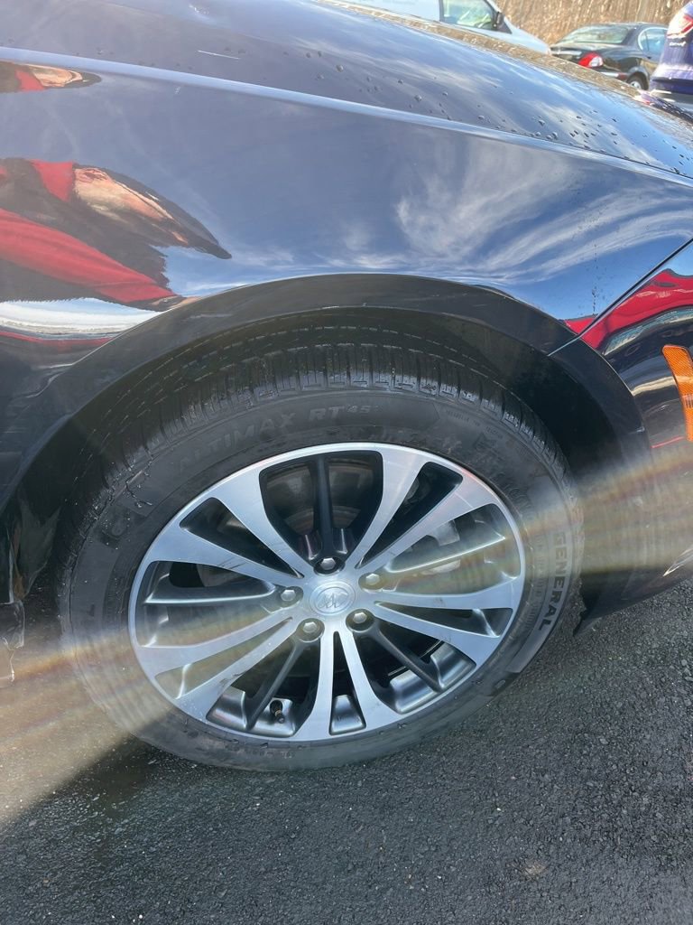 Used 2019 Buick Regal Preferred w/ Driver Confidence Package I image 21