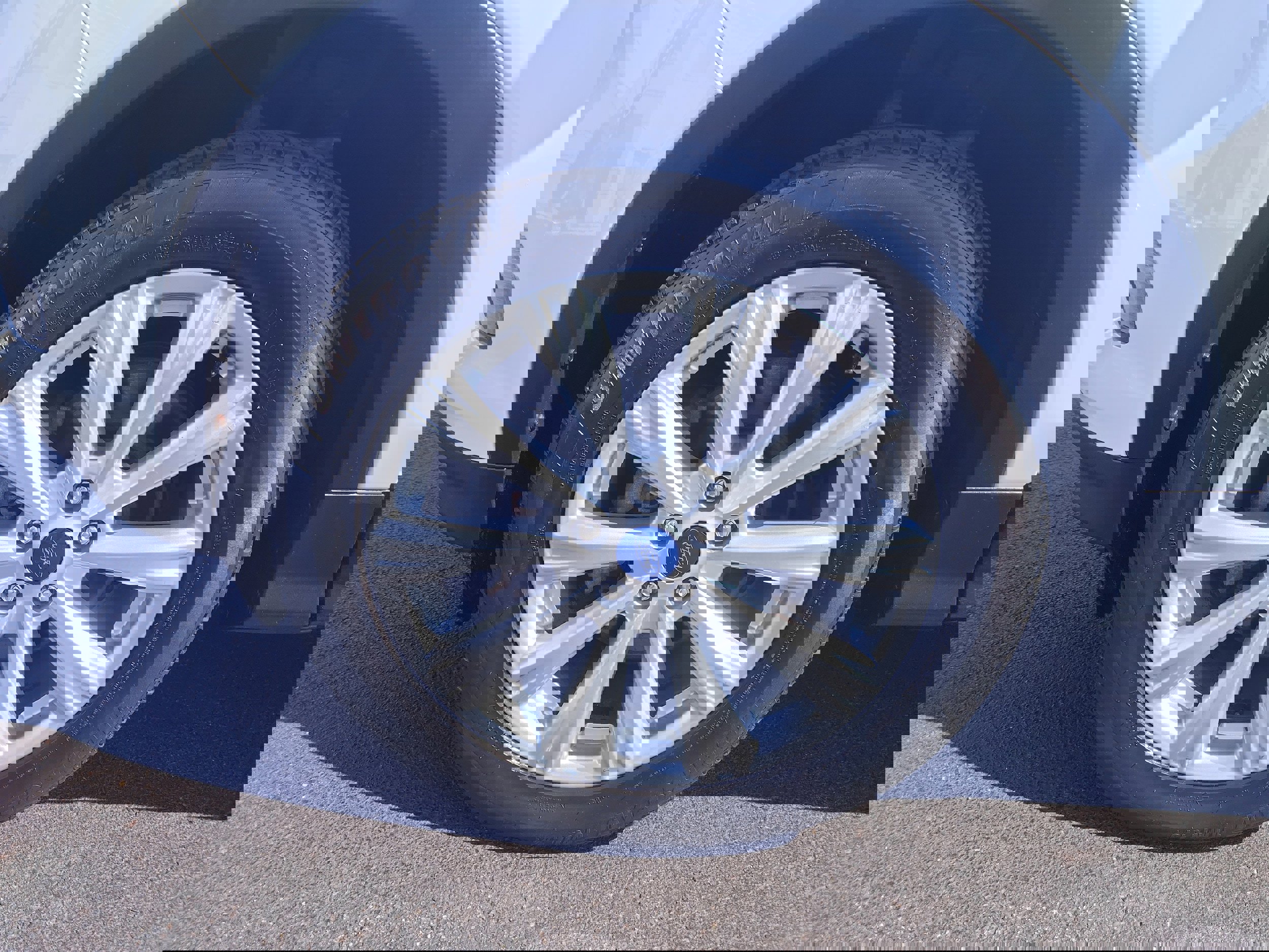 Used 2019 Ford Escape SEL image 6