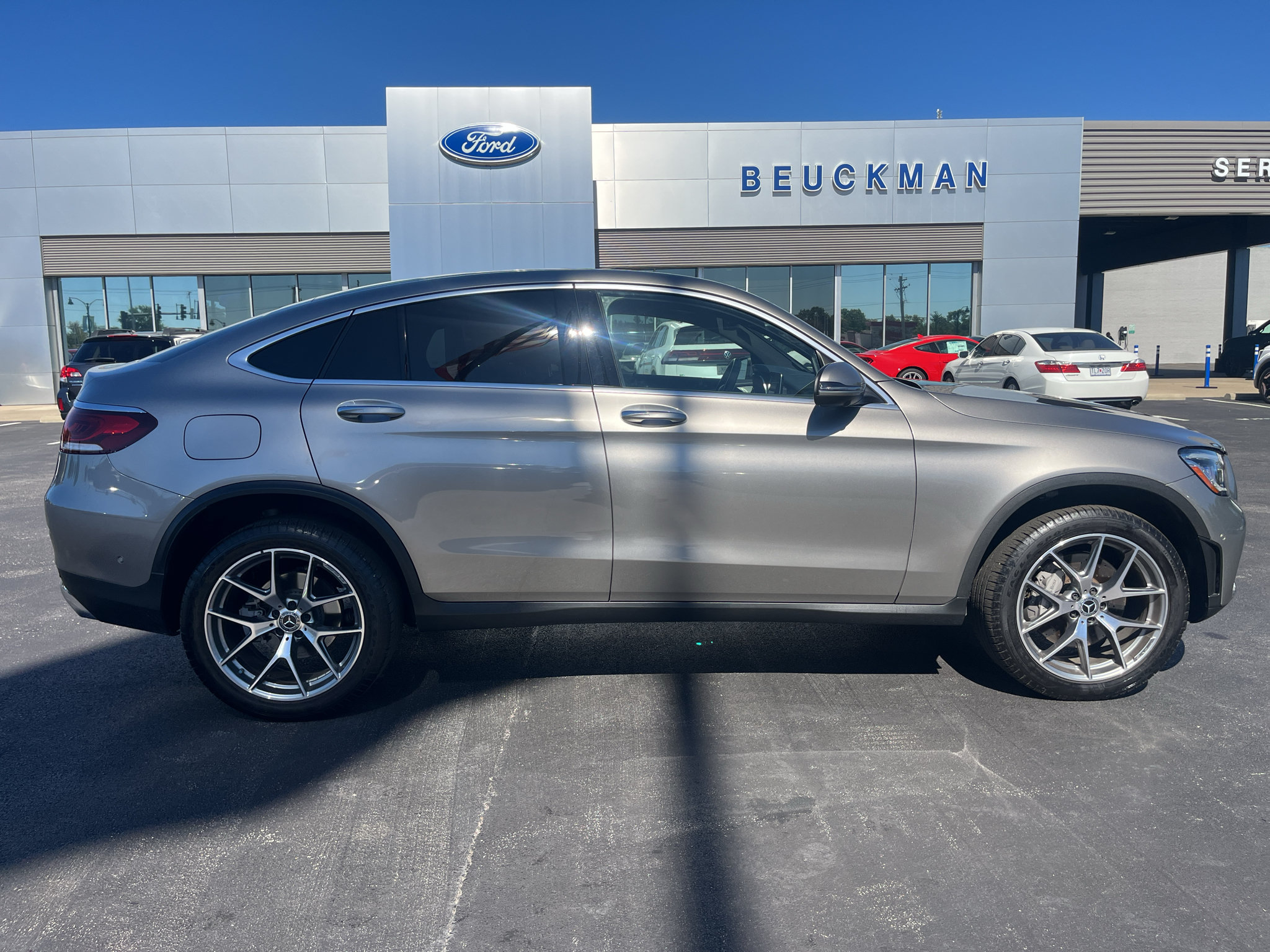 Used 2020 Mercedes-Benz GLC 300 4MATIC Coupe image 10