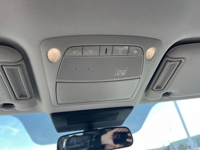 Used 2021 Nissan Armada SV image 27