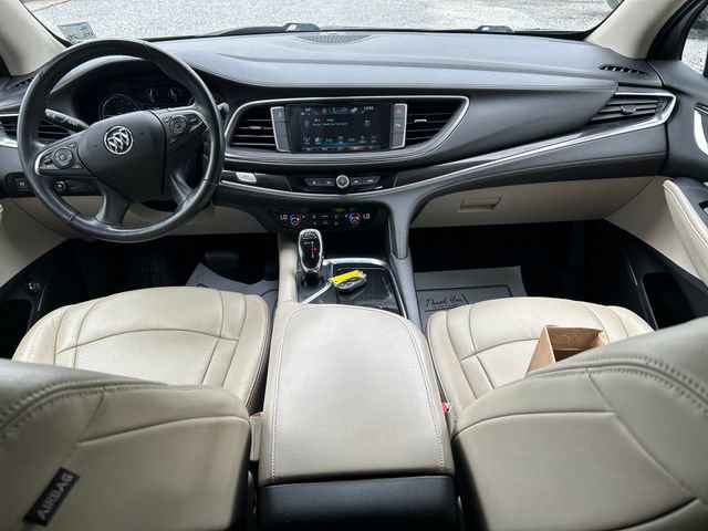 Used 2019 Buick Enclave Essence FWD image 12