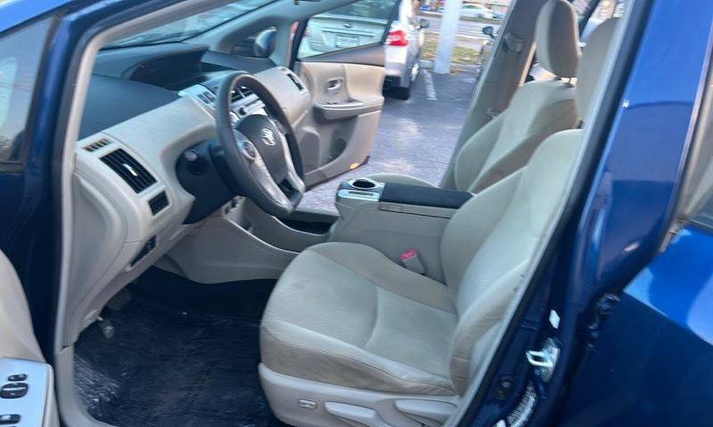 Used 2012 Toyota Prius V Two FWD image 13
