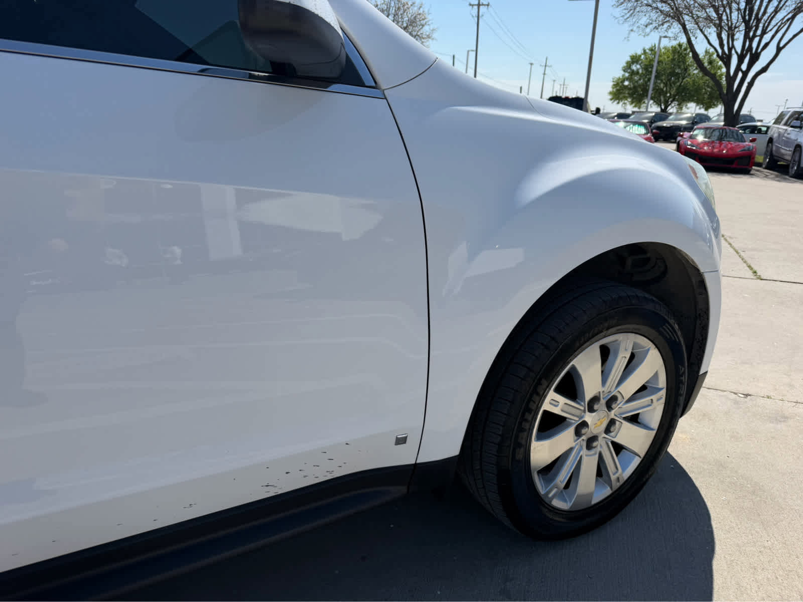 Used 2010 Chevrolet Equinox LT image 7